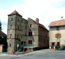 La maison du Bailli et sa tour carre, commune de Granges le Bourg, en Haute-Sane-9f5947