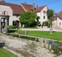 Fonatine-lavoir de Montagney 70-c19fb3