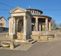 Lavoir circulaire de Confracourt - Haute Sane - 70-746264