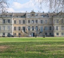 Maison abbatiale de l'ancienne abbaye de Neuvelle-les-la-Charit-75e1f9