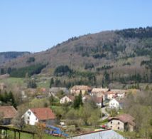 Vue ensemble village de Fresse Franche Comté-766c65