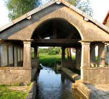 lavoir-frasnes-le-chateau-5863-de623c