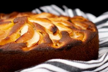 Gâteau aux pommes et miel