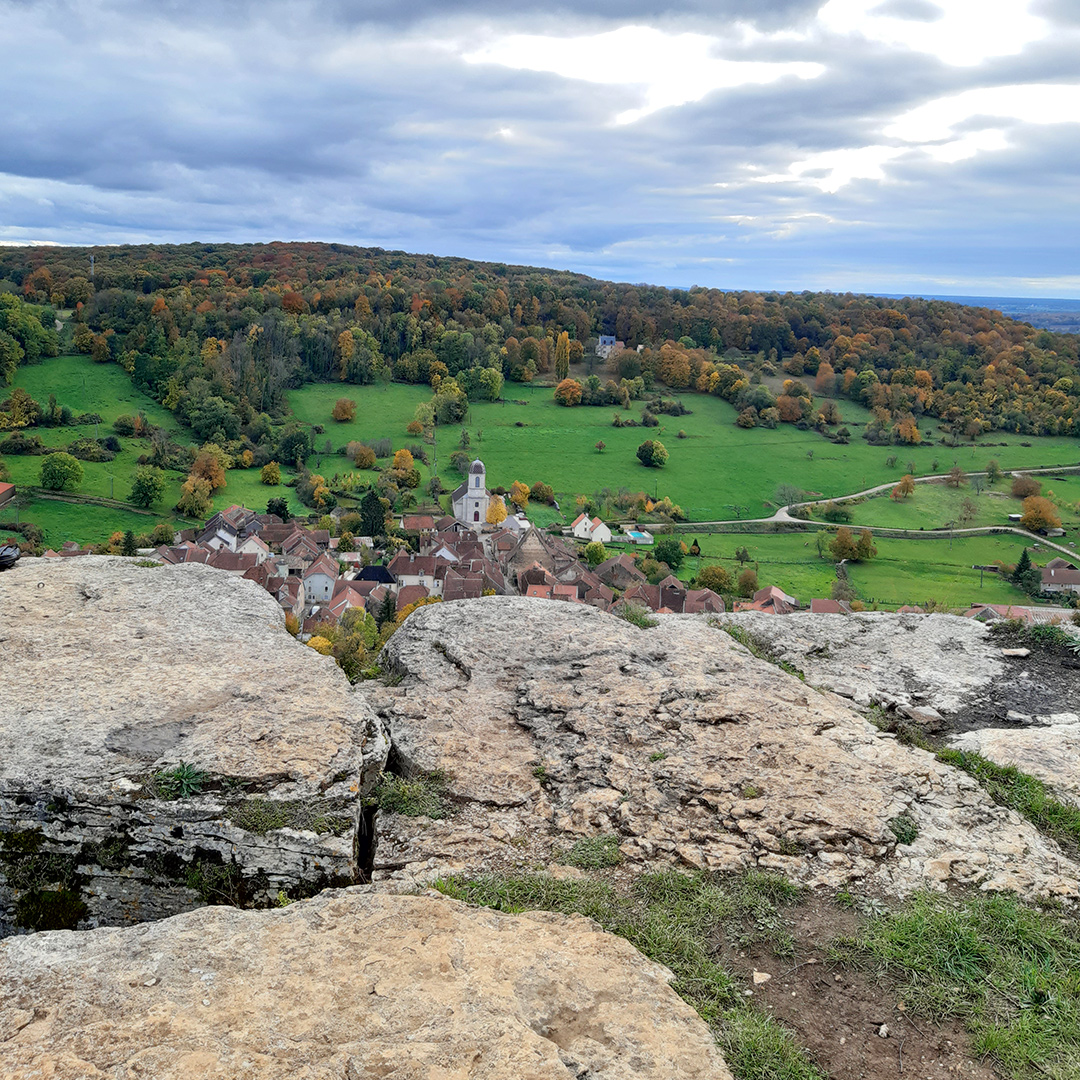 Au camp de Csar