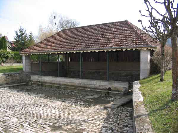 Lavoir de Combeaufontaine