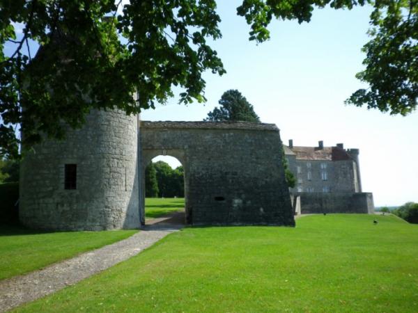 Le chteau et les fortifications