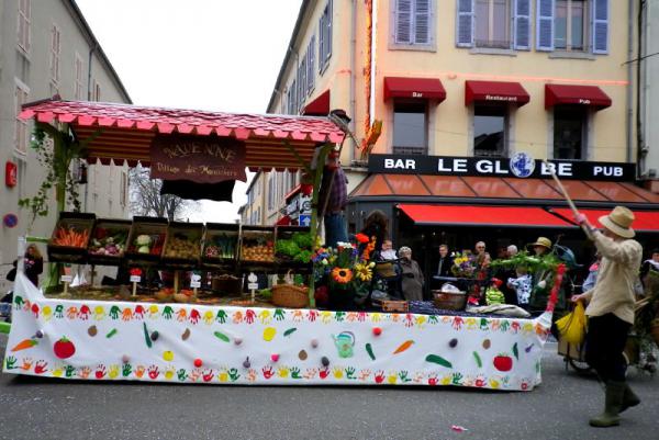 Le village de marachers de Navenne