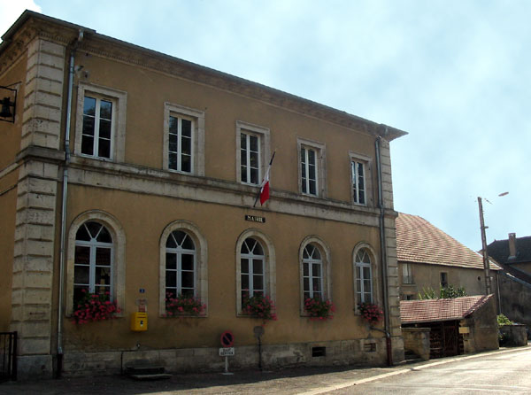 Rupt sur Saône -et son donjon médiéval du XII ème siècle - Commune de ...