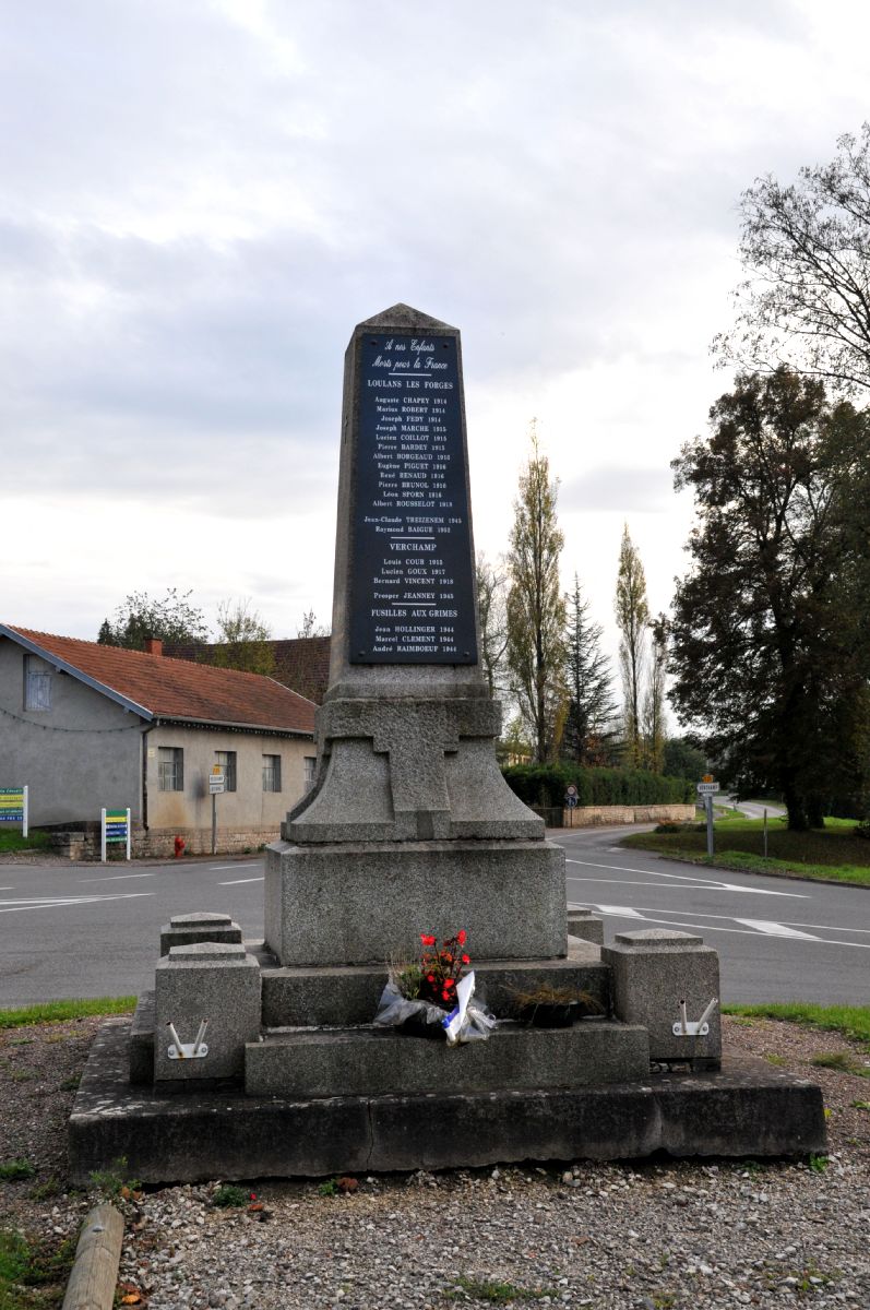 Le monument aux morts