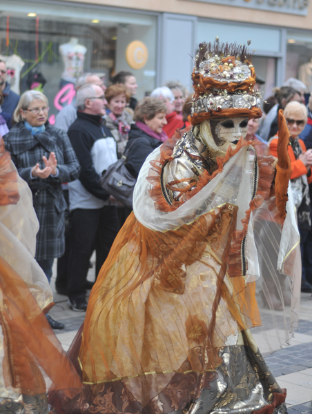 Parade vnitienne, Vesoul