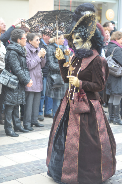 Parade vnitienne, Vesoul