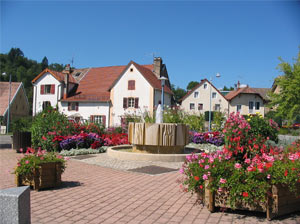 Place du village de Plancher Bas