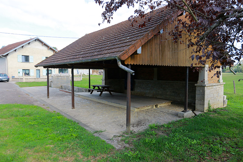 Le lavoir de Tincey et Pontrebeau