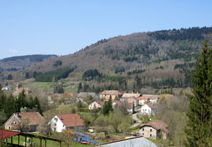 Vue ensemble village de Fresse Franche Comté
