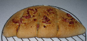 Fougasse aux lardons et au comté